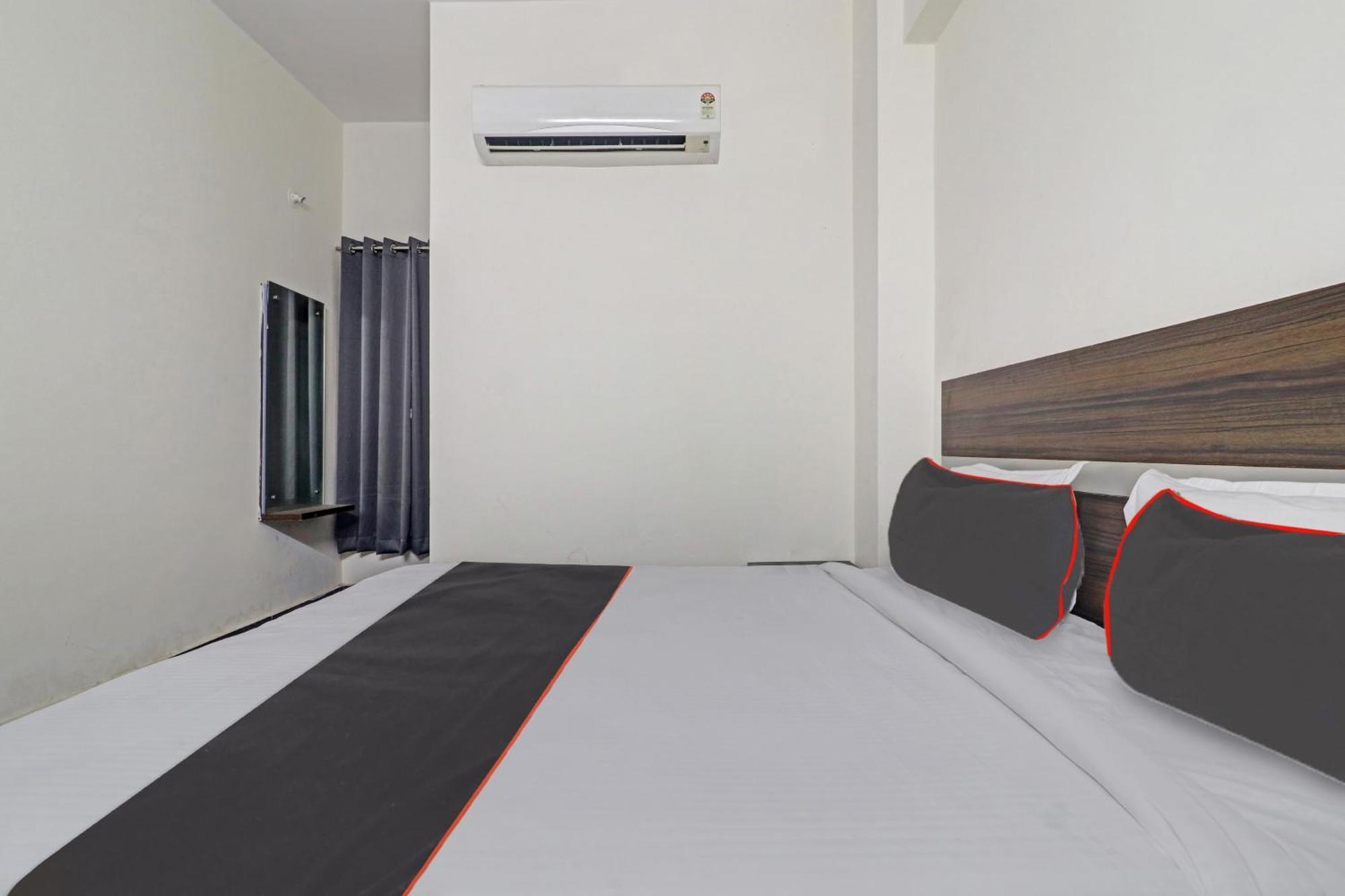 Collection O Ss Metro Ritz Hyderabad Exterior foto
